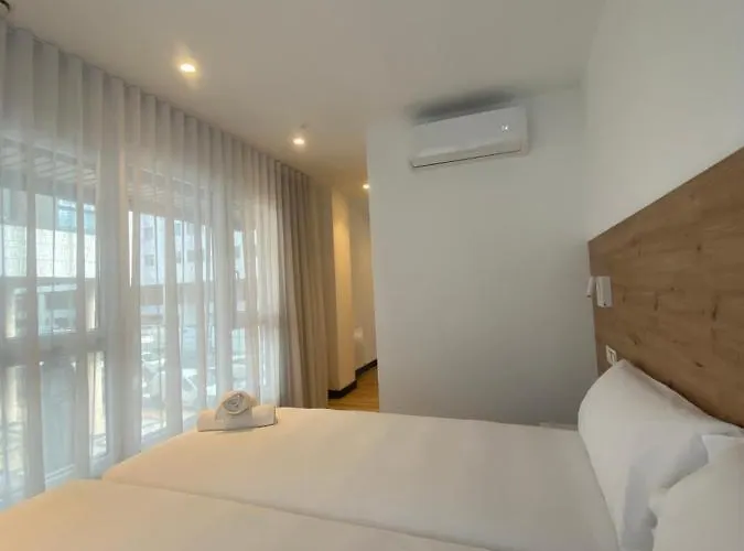 Donostia 招待所 3*