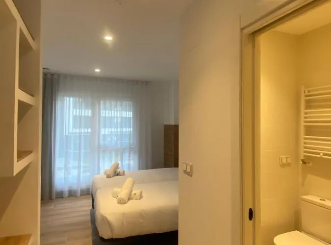 Donostia 招待所 3*