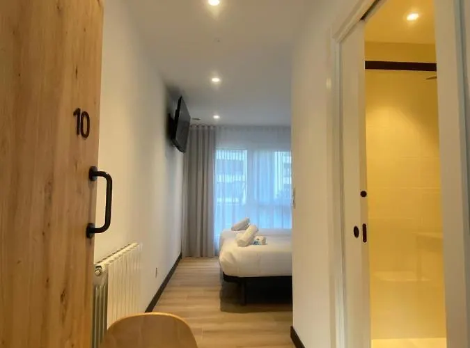 招待所 Donostia 3*