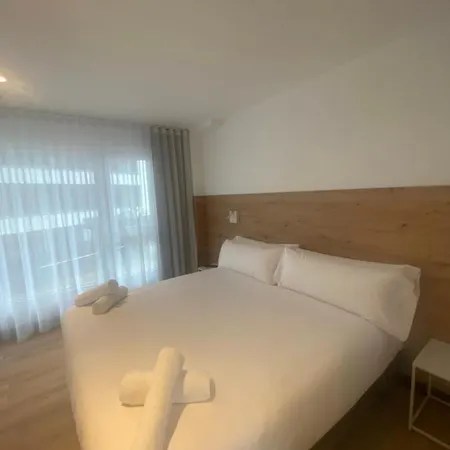 Guest house Donostia 3*